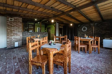 Miestnosť pre fajčiarov – do 15 ľudí Miestnosť pre fajčiarov – do 15 ľudí